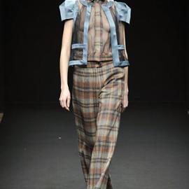 2008 A/W RTW 秋冬女装成衣 -- Anne Valérie Hash