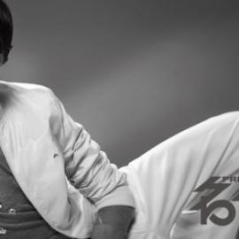 风格男士：黑白单色上演风度黯雅