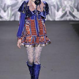 Anna Sui 秋冬时装史大串烧