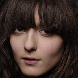 超模irina用时尚演绎生活