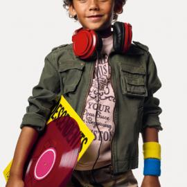 缤纷世界 贝纳通(Benetton)08春夏大片