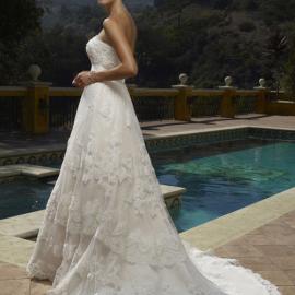 casablanca珠绣婚纱 宫廷的华贵典雅