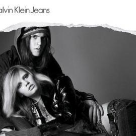 CK黑白大片 还是那么性感