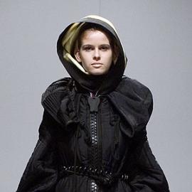 西班牙 Noovo时装节流行发布――Peter Pilotto