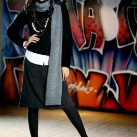 针织裙打造经典学院风