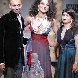 PRRIYA & CHINTAN 08春夏印度时装周流行发布