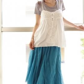 混搭或单件 轻熟女甜美衣著