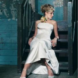 掌控女人味的hassall新娘婚礼鞋