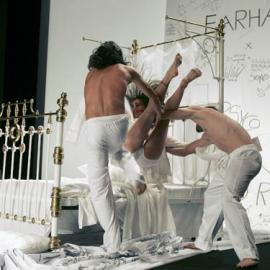 冲击内心的服装设计