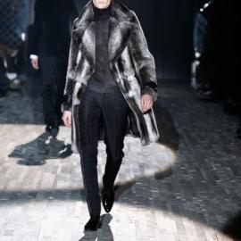 GUCCI 07高山雪地劲装