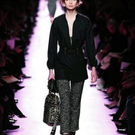 复古神秘Yves SaintLaurent奢华风情