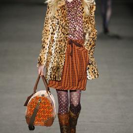 Anna Sui FALL 2006秋季时装发布