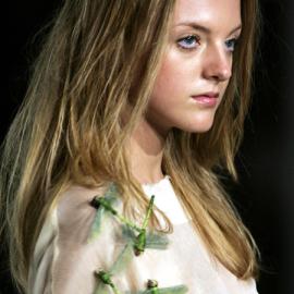 圣保罗时装周上的妖娆风情(二)