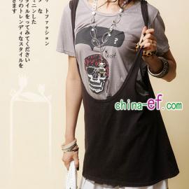 时尚条纹衫 个性女生逛街扮靓首选