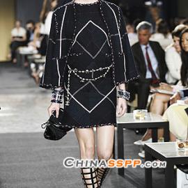 Chanel品牌女装06-07最新秋冬流行趋势(一)