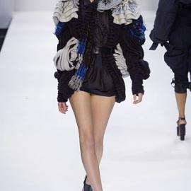 中央圣玛丁硕士优秀毕业生-Christopher Kane时装作品发布