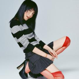 百变天后王菲演绎时尚个性装扮哲学