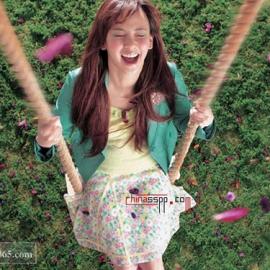 时装展示：韩国清雅设计时尚气息(图)