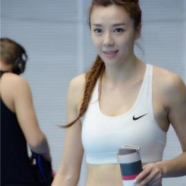 中国星跳跃 全方位的周韦彤