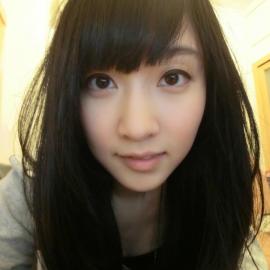台湾24岁主播李佳玲