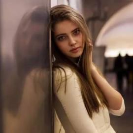 世界上最美的女人长什么样？