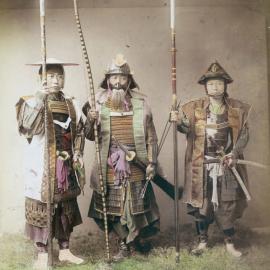 早期日本摄影中“最后的武士”和1900年代宁静的日本街头