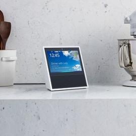 带屏幕的多功能智能音箱 Echo Show
